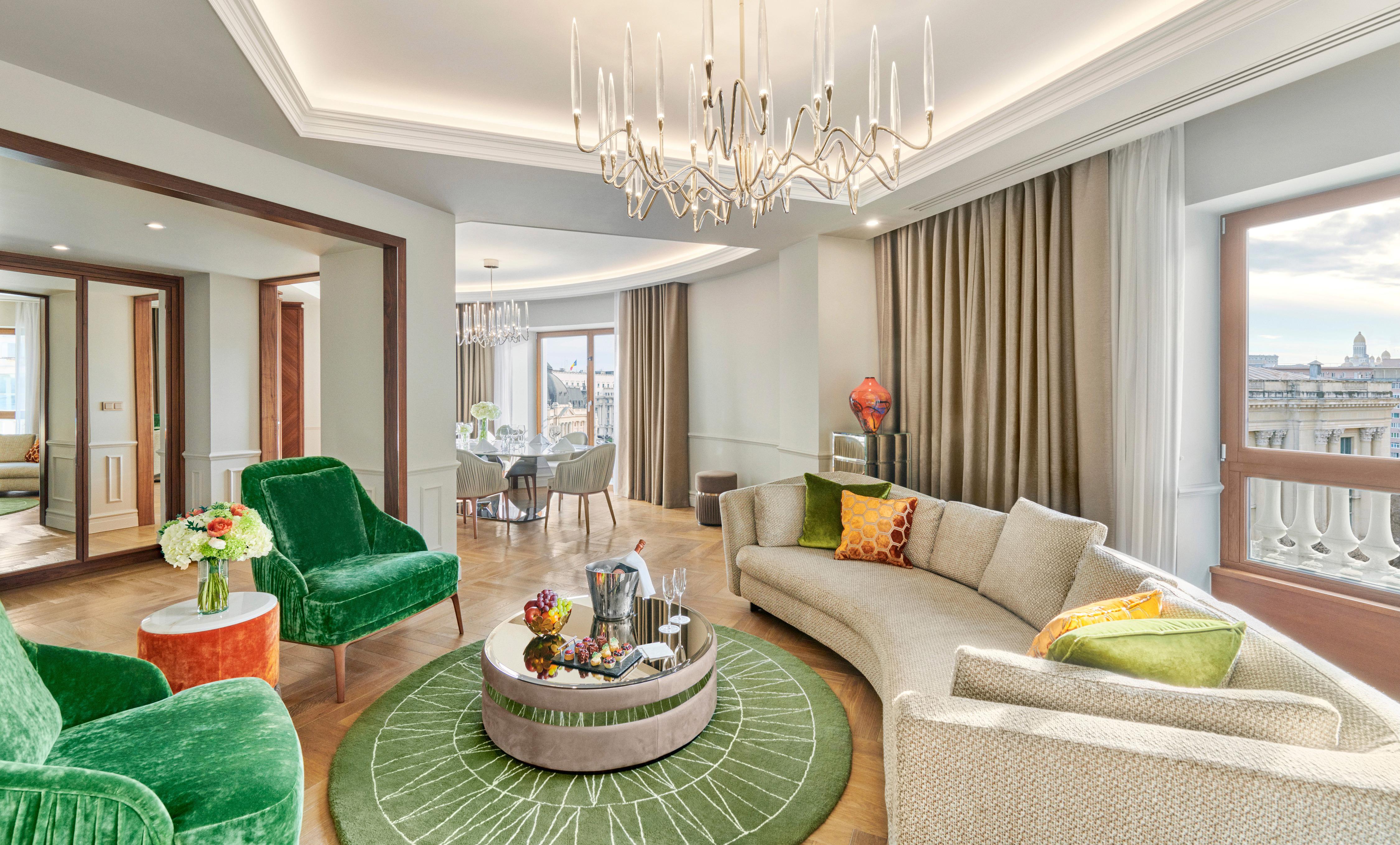 Intercontinental Athenee Palace Bucharest, An Ihg Hotel Exterior foto The living room of a suite at the Mandarin Oriental Munich